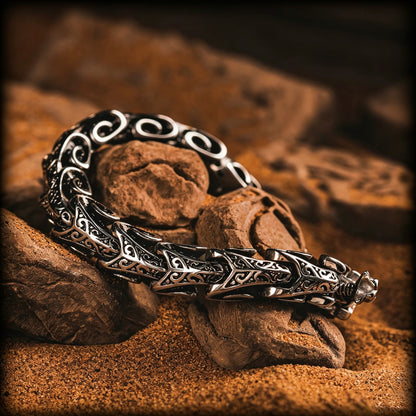 Shadow Fang Viking Bracelet